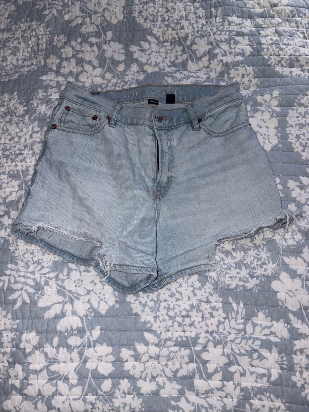 American Eagle Relaxed Shorts